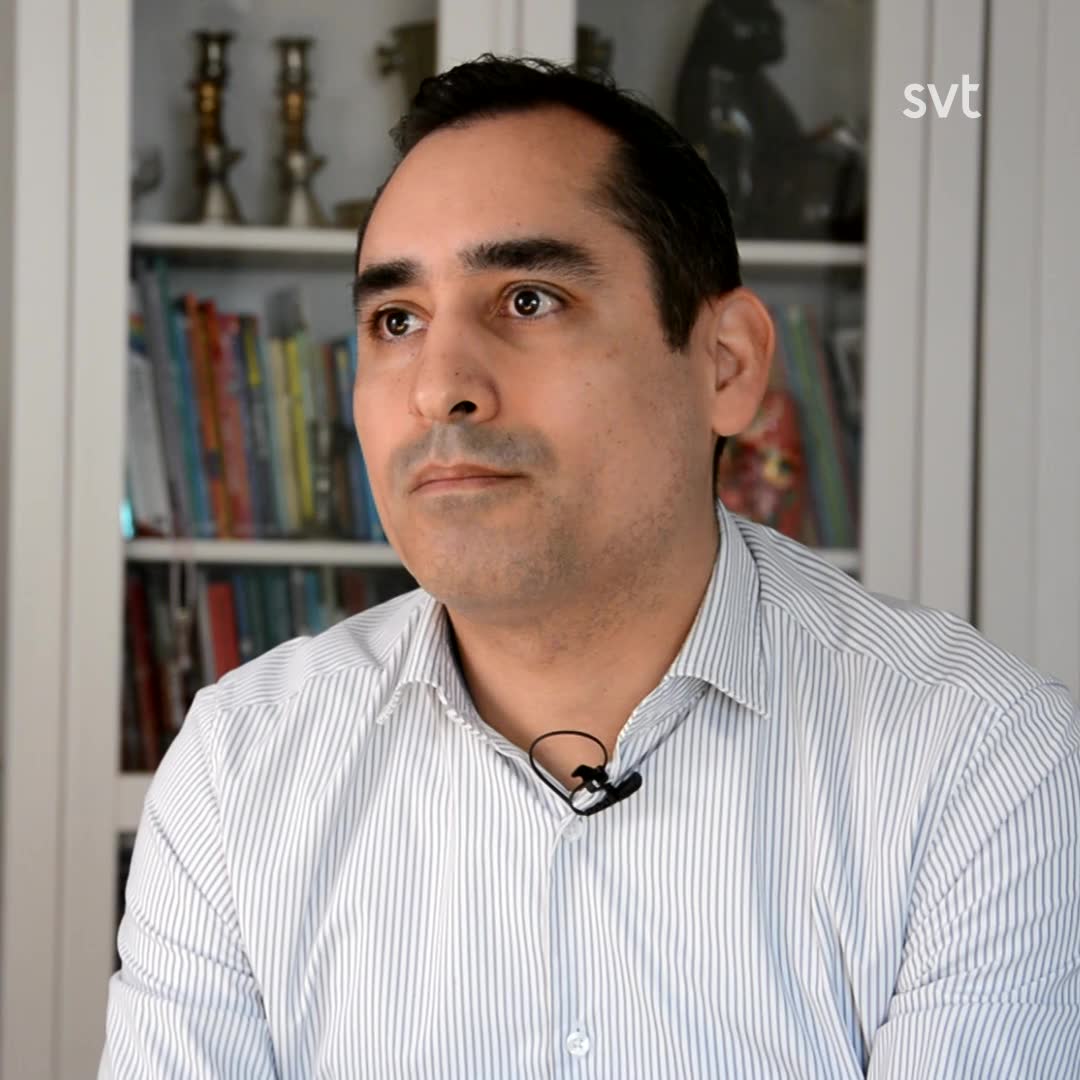 Se när Mikael kramar sin mamma efter 40 års väntan